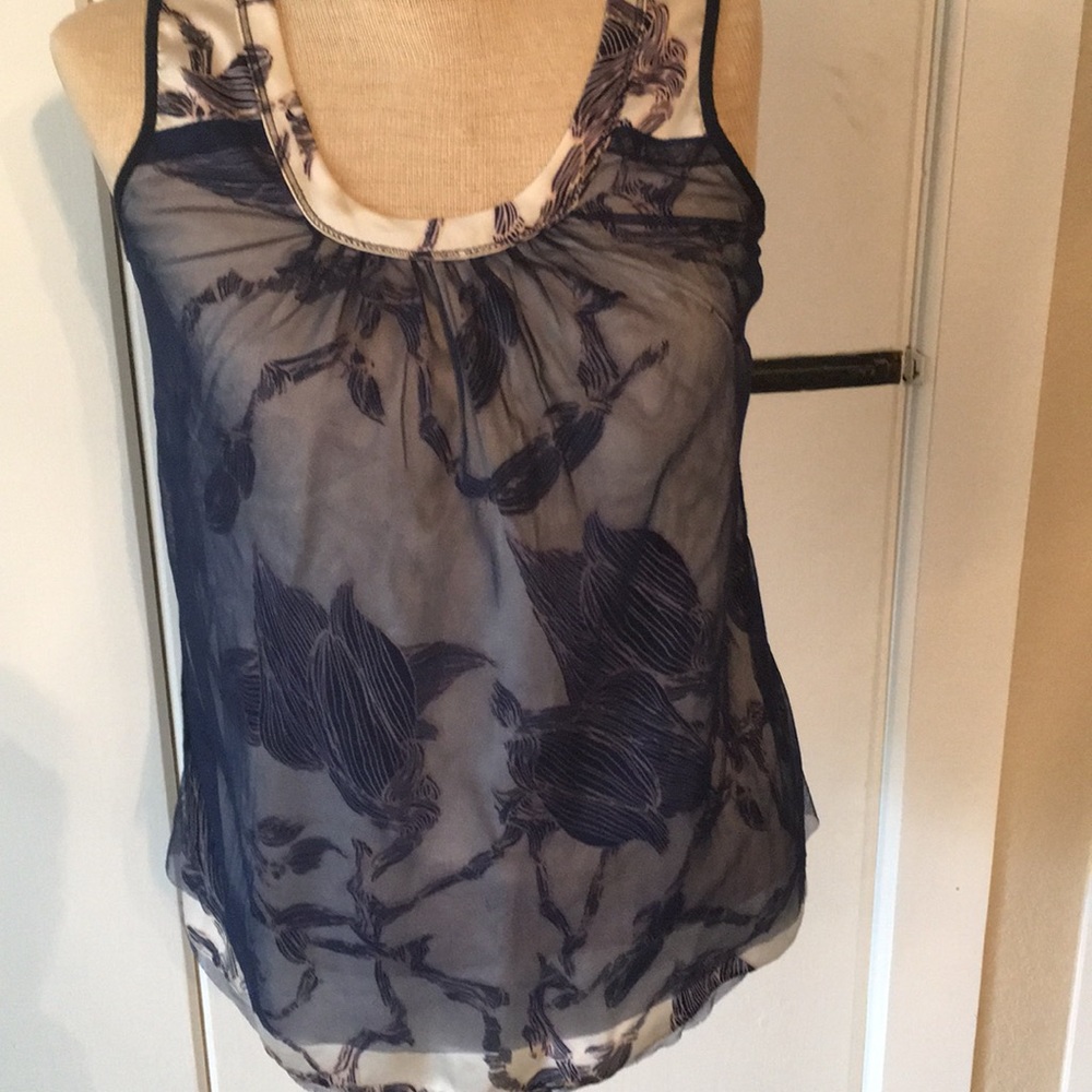 Simply Vera Blouse